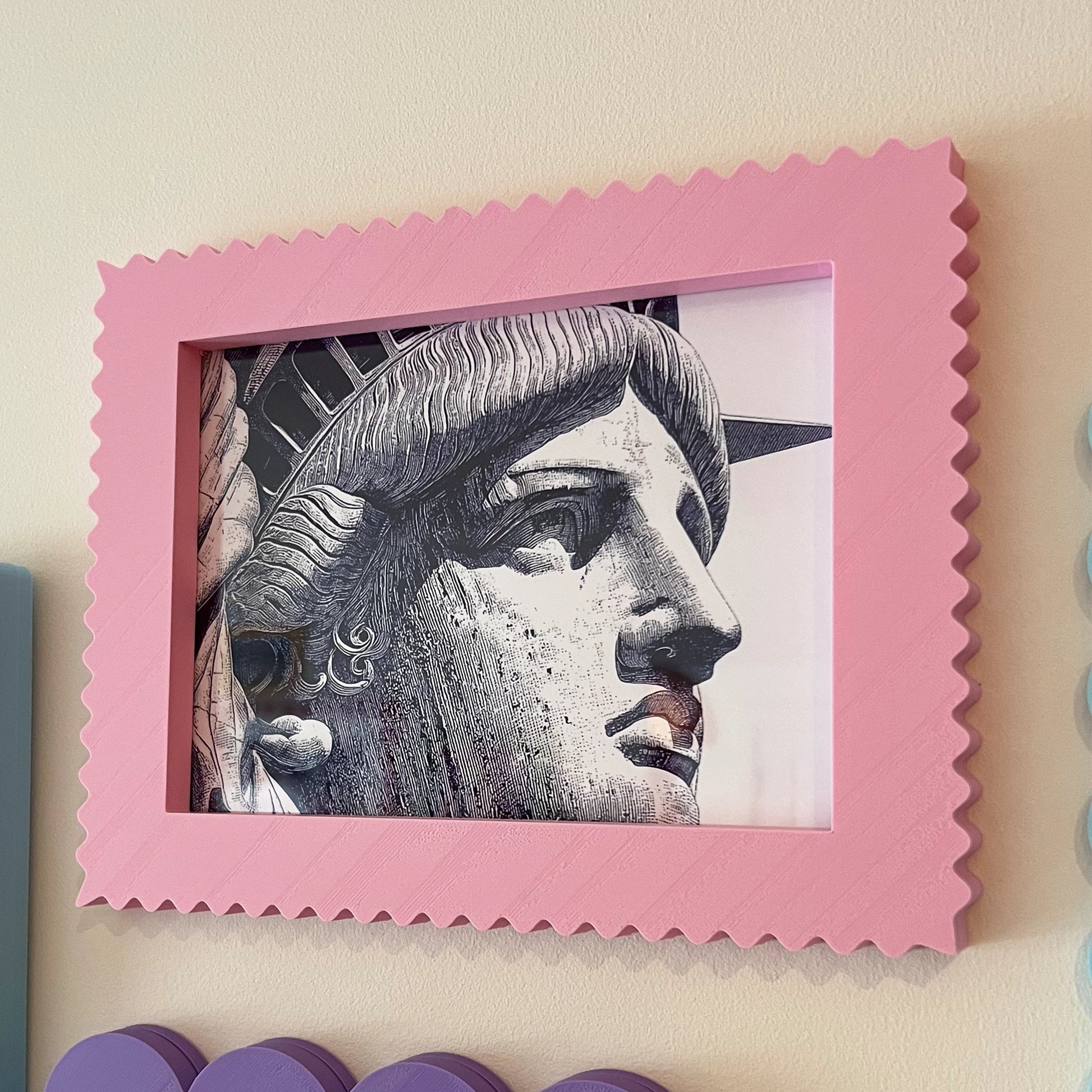 Magnetic Modular Squiggle Plastic Frame - Blood Orange - 5x7 Inch