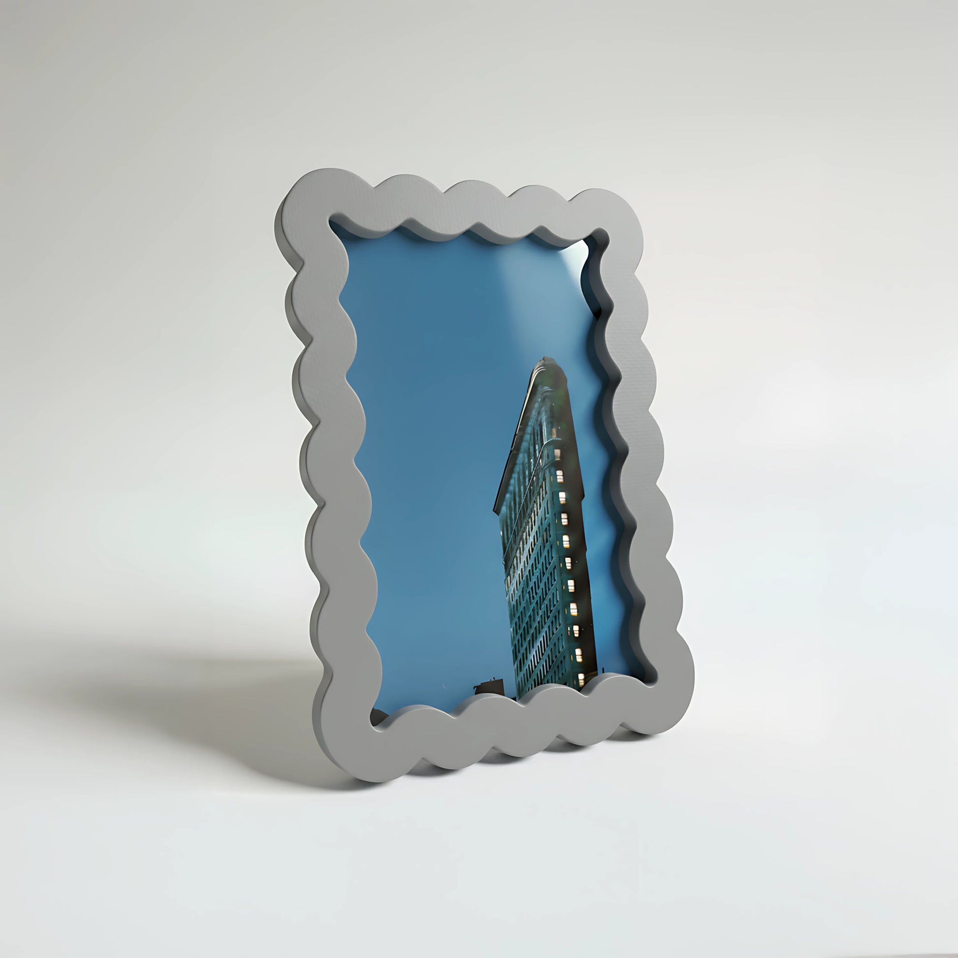 Magnetic Modular Wavey Plastic Frame - Slate Grey - 5x7 Inch