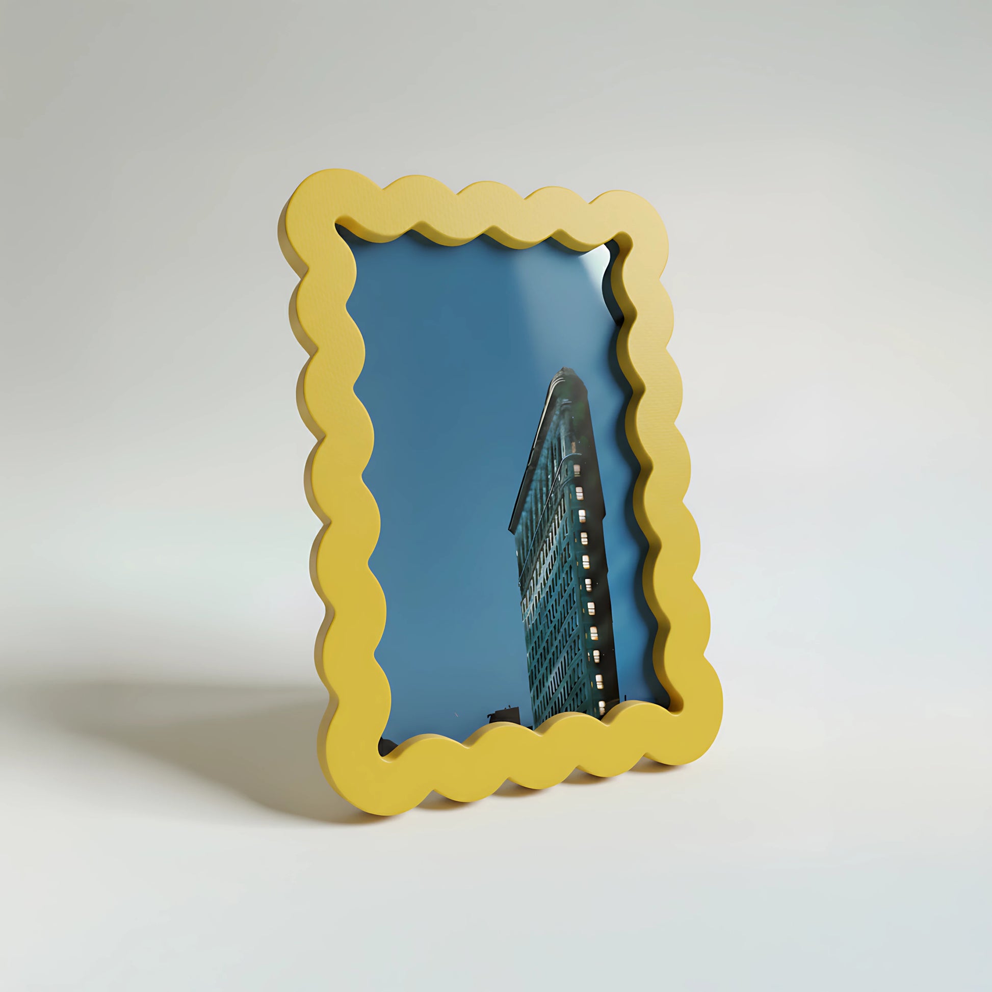 Magnetic Modular Wavey Plastic Frame - Yellow - 5x7 Inch