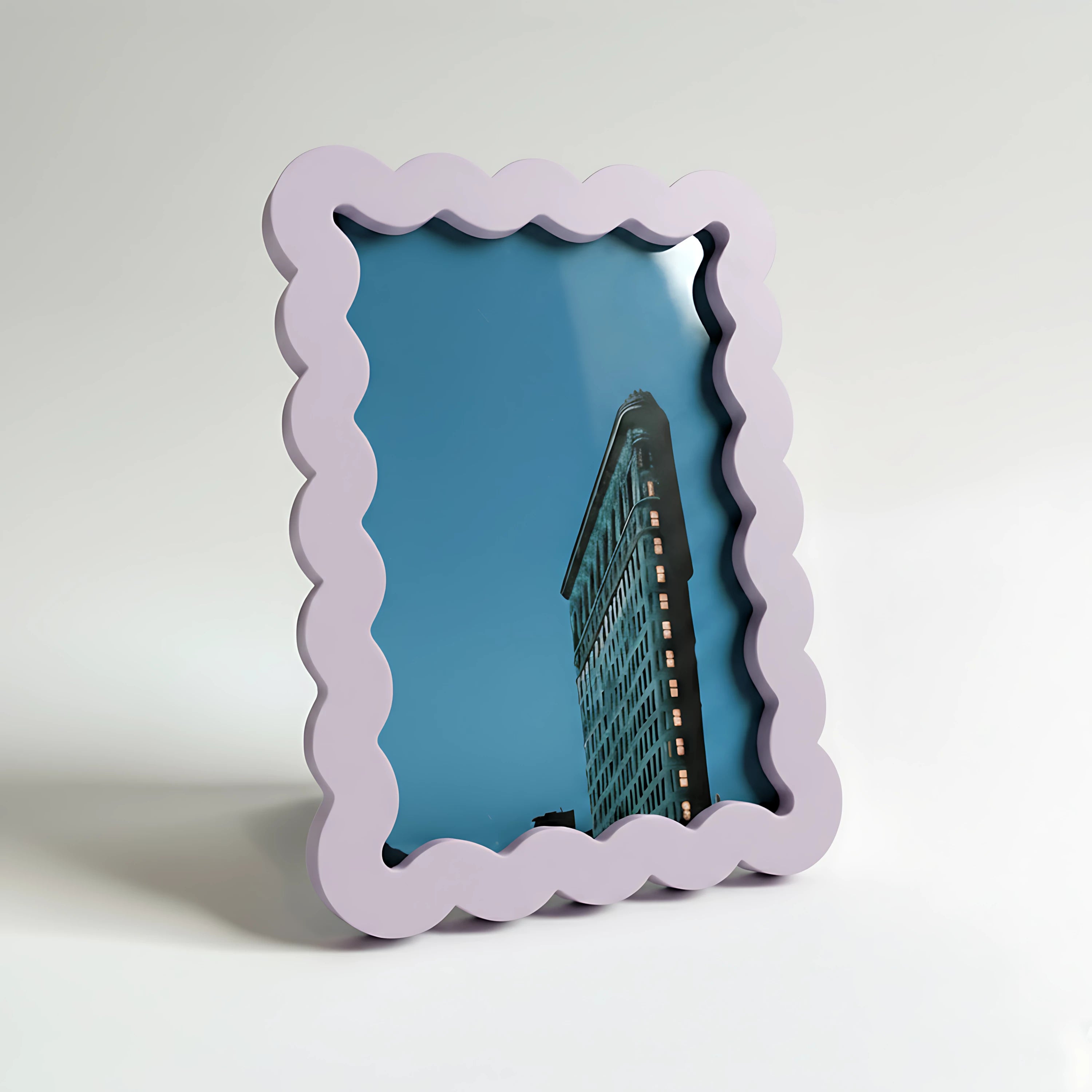 Magnetic Modular Wavey Plastic Frame - Lavender - 5x7 Inch