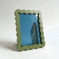 Magnetic Modular Wavey Plastic Frame - Matt Olive Green - 5x7 Inch