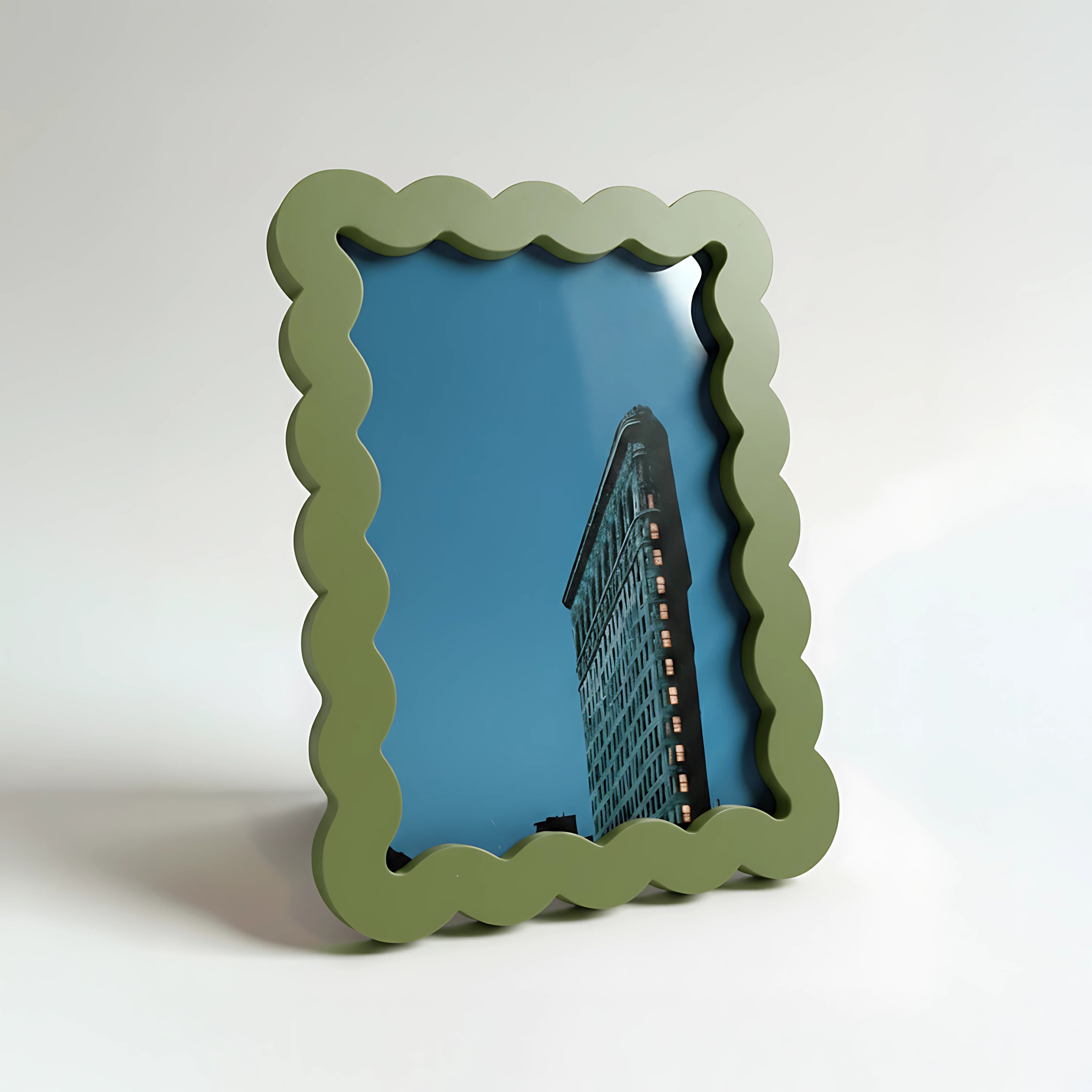 Magnetic Modular Wavey Plastic Frame - Matt Olive Green - 5x7 Inch