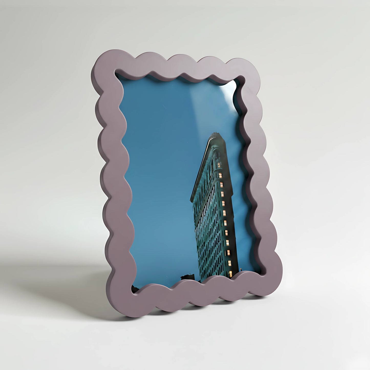 Magnetic Modular Wavey Plastic Frame - Ash Purple - 5x7 Inch