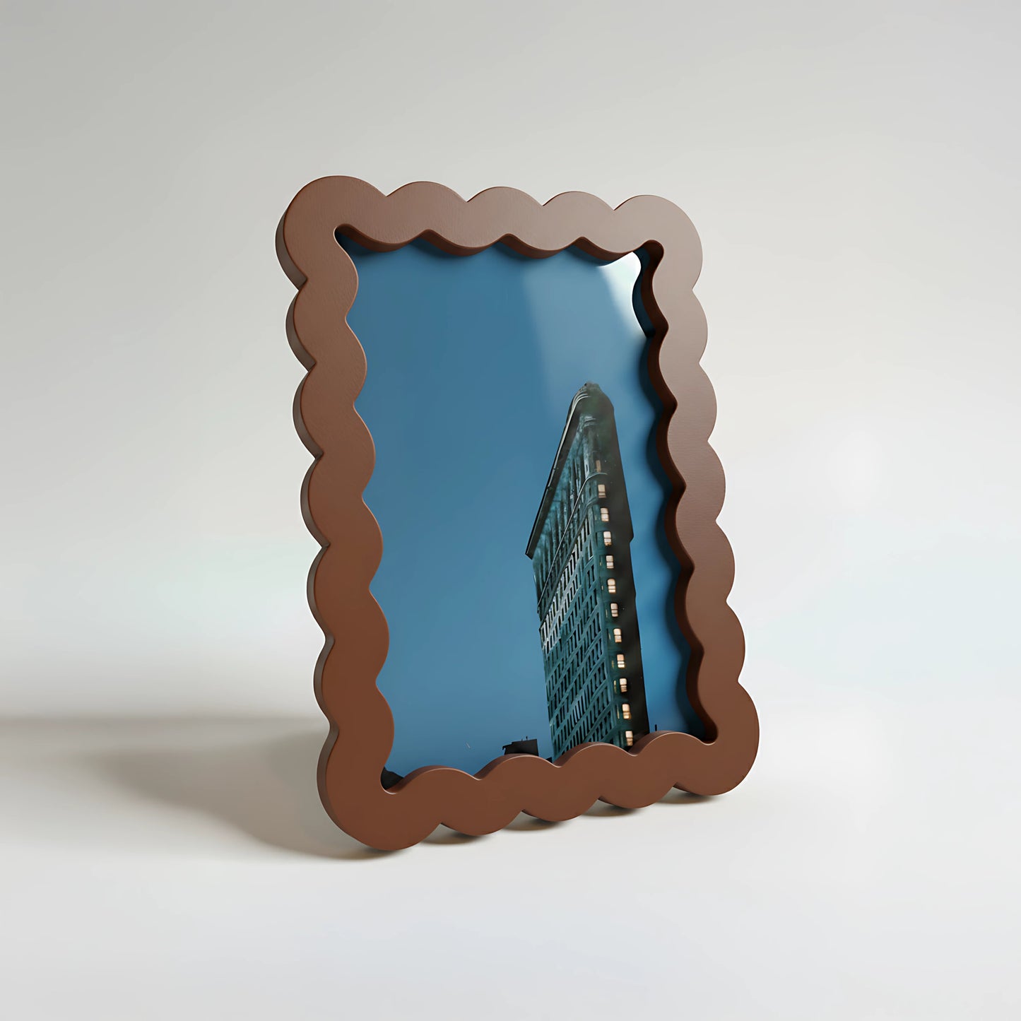 Magnetic Modular Wavey Plastic Frame - Brown - 5x7 Inch