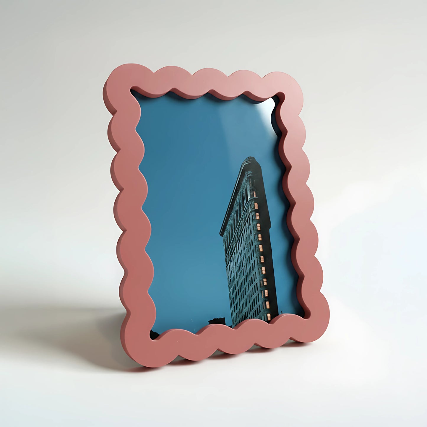 Magnetic Modular Wavey Plastic Frame - Matt Pottery Red - 5x7 Inch