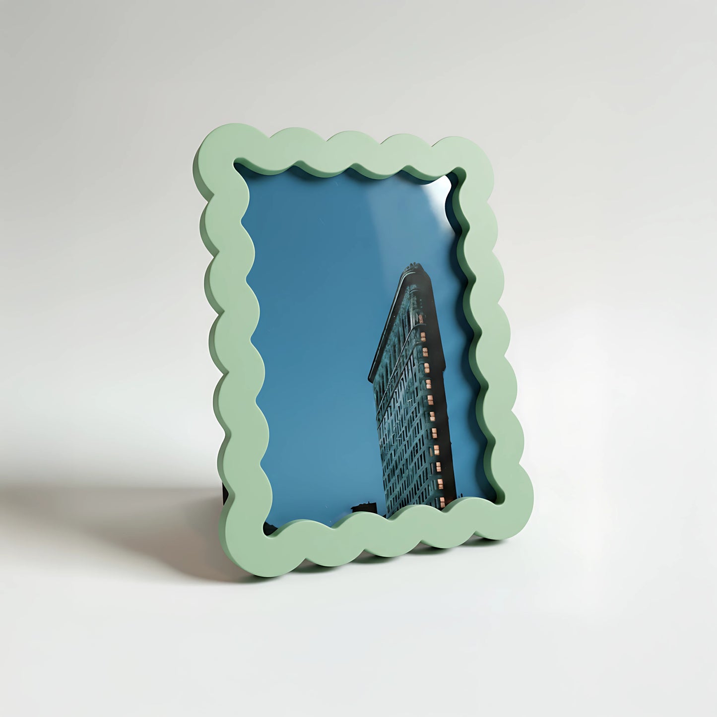 Magnetic Modular Wavey Plastic Frame - Mint Green - 5x7 Inch
