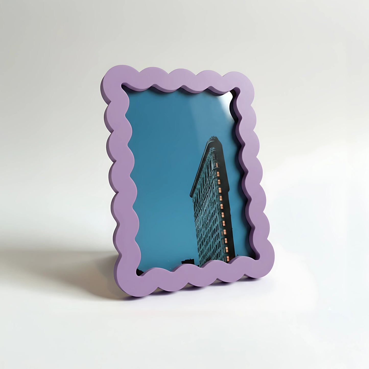 Magnetic Modular Wavey Plastic Frame - Purple - 5x7 Inch